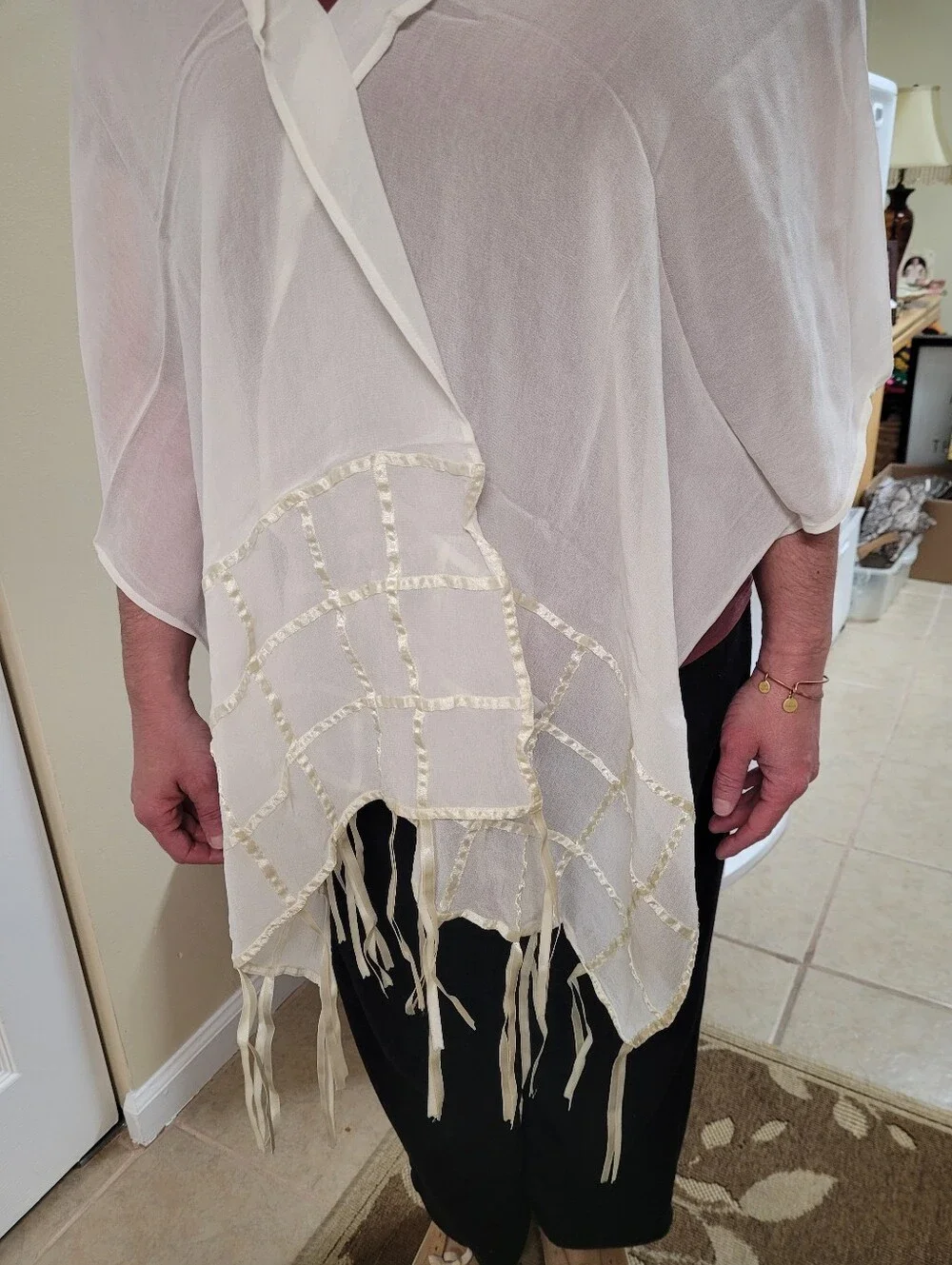 Liz Claiborne Sheer Cream Rectangular Elegant Shawl/Ribbon Accents 80in‎ X 18in